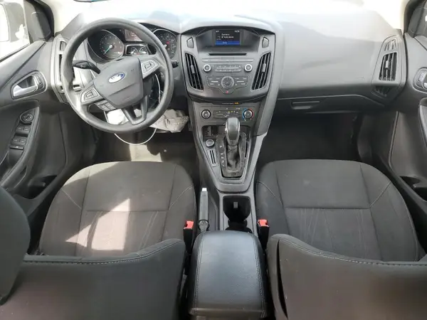 1FADP3K24HL217550 2017 FORD FOCUS - Image 8