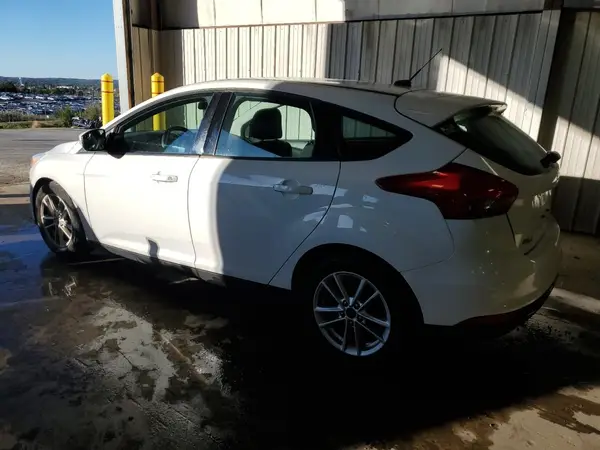 1FADP3K24HL219959 2017 FORD FOCUS - Image 2