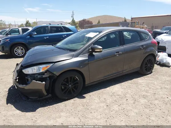 1FADP3K24HL239547 2017 FORD FOCUS - Image 2