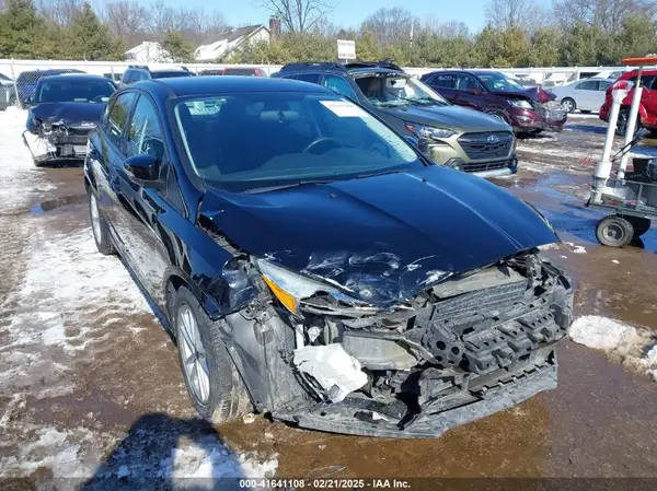 1FADP3K24HL244179 2017 FORD FOCUS - Image 1