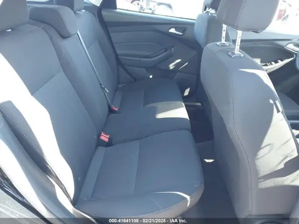 1FADP3K24HL244179 2017 FORD FOCUS - Image 8