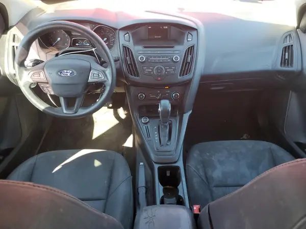 1FADP3K24HL247308 2017 FORD FOCUS - Image 8