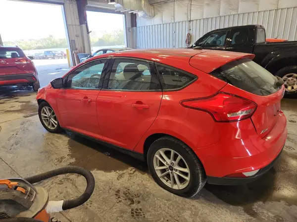 1FADP3K24HL247843 2017 FORD FOCUS - Image 2