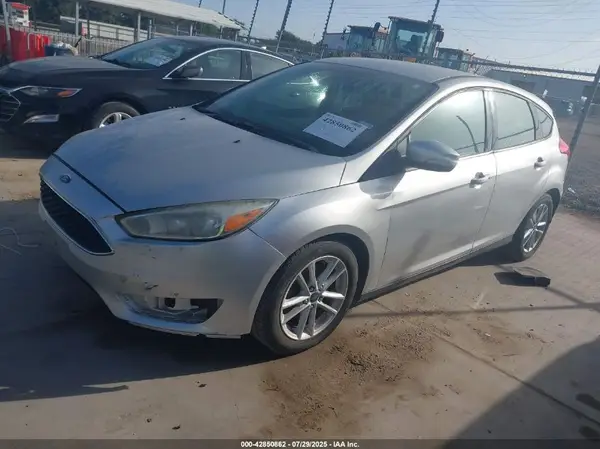 1FADP3K24HL247986 2017 FORD FOCUS - Image 2