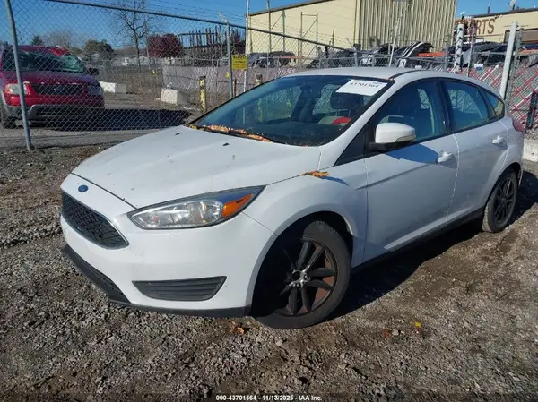 1FADP3K24HL259538 2017 FORD FOCUS - Image 2