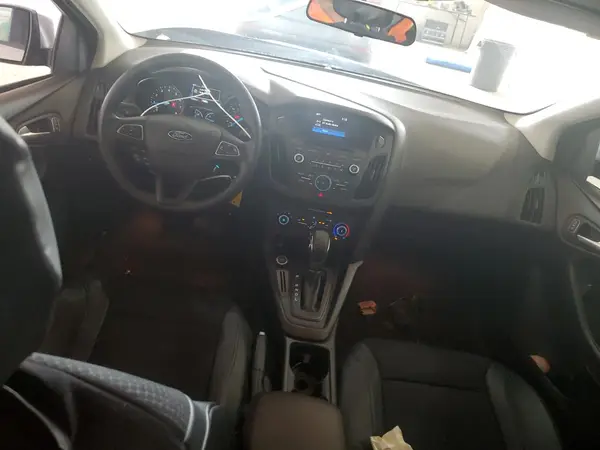 1FADP3K24HL265470 2017 FORD FOCUS - Image 8