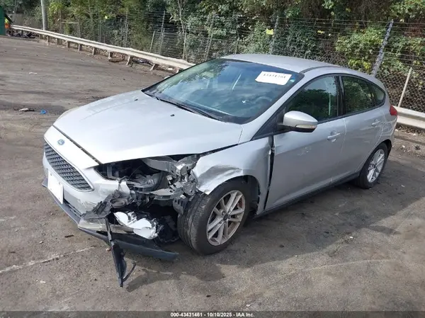 1FADP3K24HL267249 2017 FORD FOCUS - Image 2