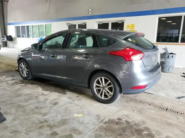 1FADP3K24HL275996 2017 FORD FOCUS - Image 2