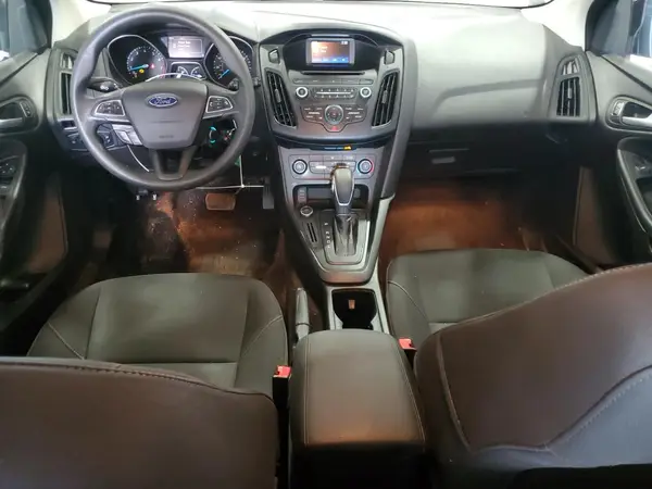 1FADP3K24HL275996 2017 FORD FOCUS - Image 8