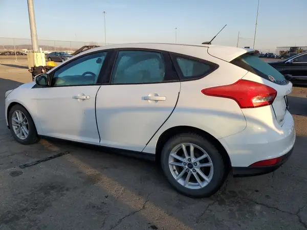 1FADP3K24HL289798 2017 FORD FOCUS - Image 2