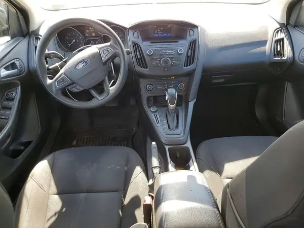 1FADP3K24HL314831 2017 FORD FOCUS - Image 8