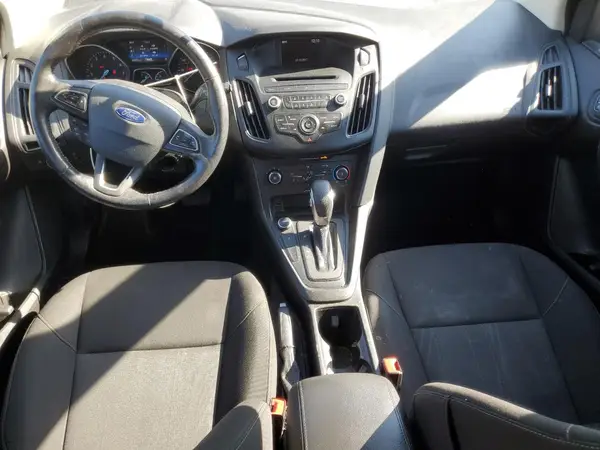 1FADP3K24HL318460 2017 FORD FOCUS - Image 8