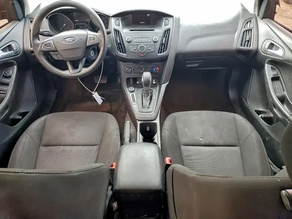 1FADP3K24HL323559 2017 FORD FOCUS - Image 8