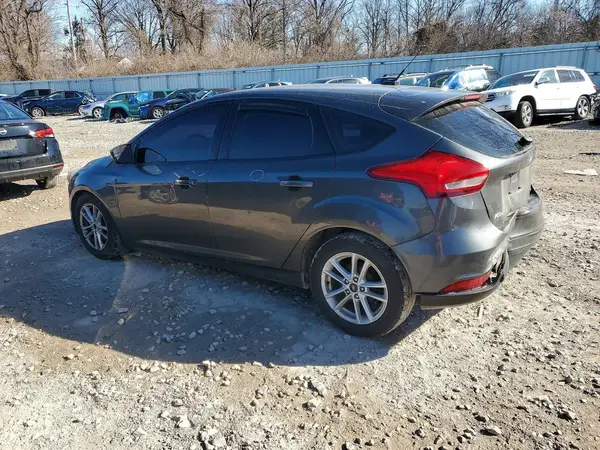 1FADP3K24HL324775 2017 FORD FOCUS - Image 2