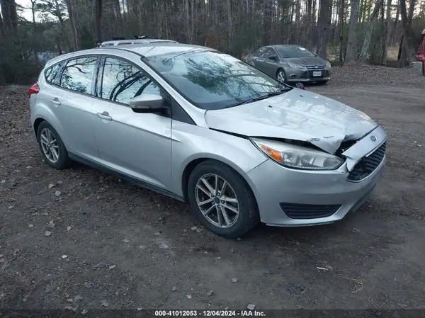1FADP3K24HL339003 2017 FORD FOCUS - Image 1