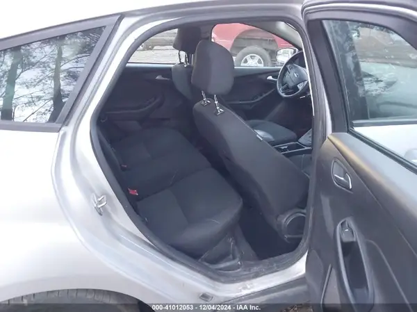 1FADP3K24HL339003 2017 FORD FOCUS - Image 8