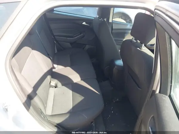 1FADP3K24JL207932 2018 FORD FOCUS - Image 8