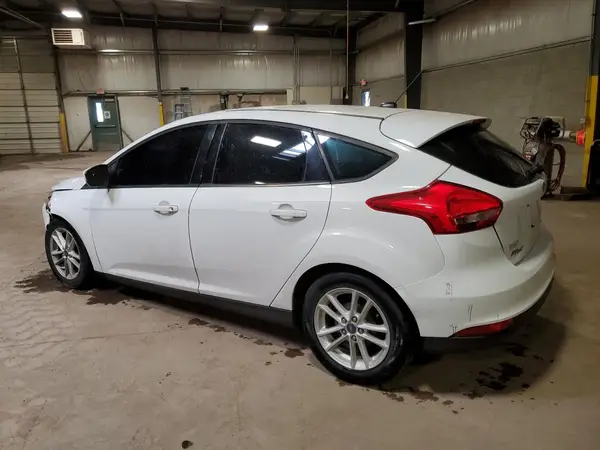 1FADP3K24JL208935 2018 FORD FOCUS - Image 2