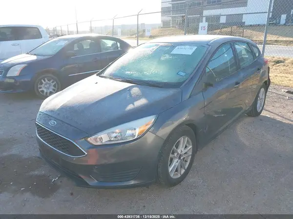 1FADP3K24JL210846 2018 FORD FOCUS - Image 2