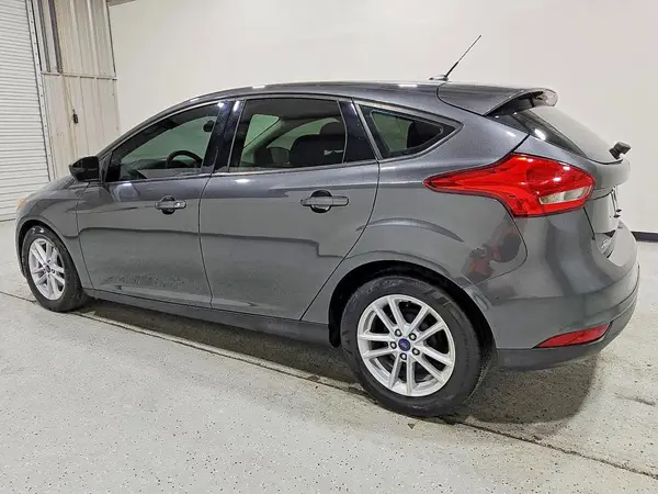 1FADP3K24JL214329 2018 FORD FOCUS - Image 2