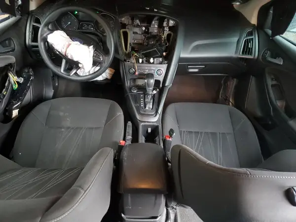 1FADP3K24JL218316 2018 FORD FOCUS - Image 8