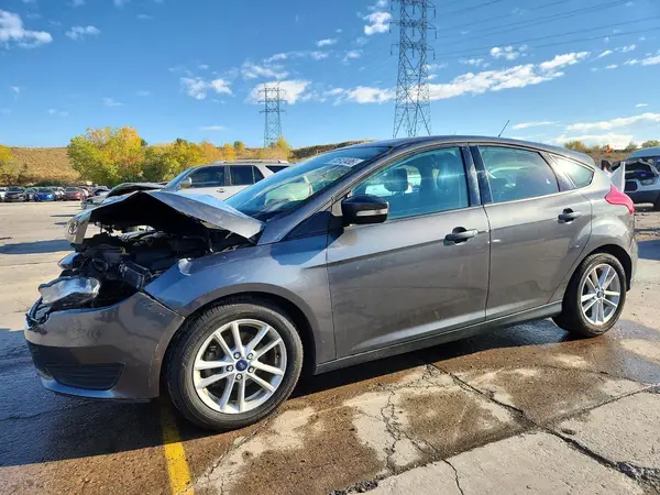 1FADP3K24JL240963 2018 FORD FOCUS - Image 1