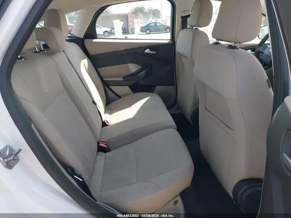 1FADP3K24JL242163 2018 FORD FOCUS - Image 8