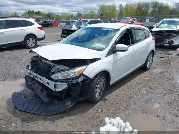 1FADP3K24JL252627 2018 FORD FOCUS - Image 2