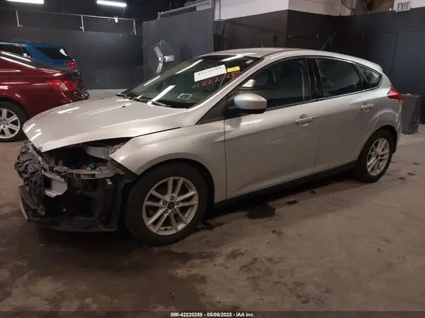 1FADP3K24JL254572 2018 FORD FOCUS - Image 2