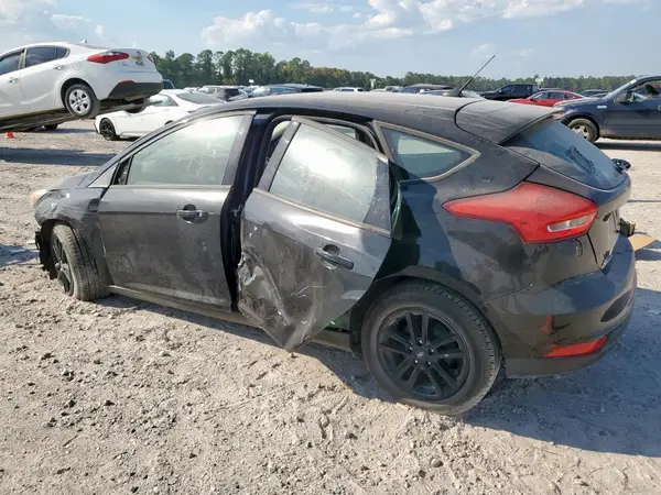 1FADP3K24JL301812 2018 FORD FOCUS - Image 2