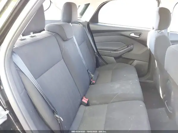 1FADP3K24JL320635 2018 FORD FOCUS - Image 8