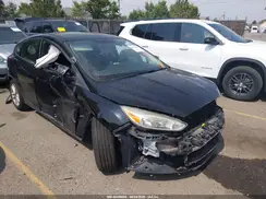 1FADP3K24JL322272 2018 FORD FOCUS