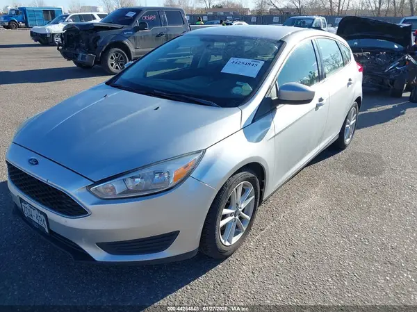 1FADP3K24JL331151 2018 FORD FOCUS - Image 2