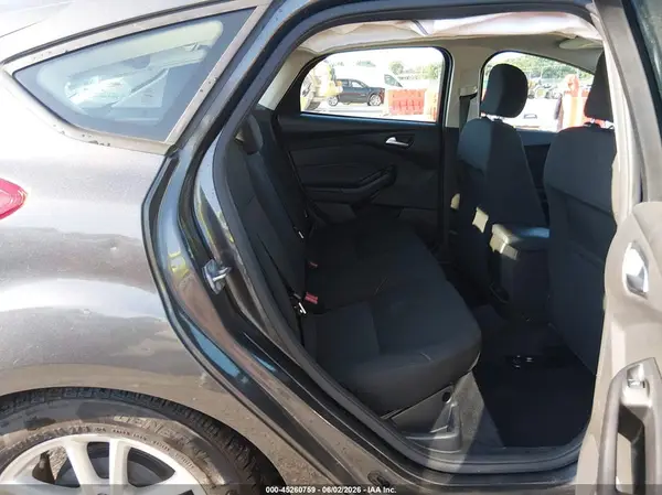 1FADP3K25GL202943 2016 FORD FOCUS - Image 8
