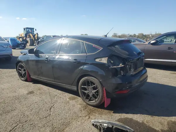 1FADP3K25GL223811 2016 FORD FOCUS - Image 2