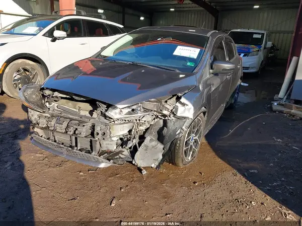 1FADP3K25GL230791 2016 FORD FOCUS - Image 2
