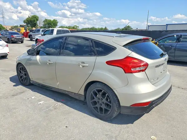 1FADP3K25GL236896 2016 FORD FOCUS - Image 2