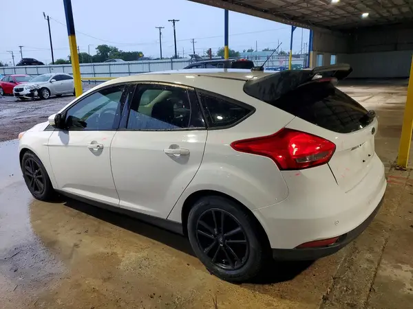 1FADP3K25GL238101 2016 FORD FOCUS - Image 2