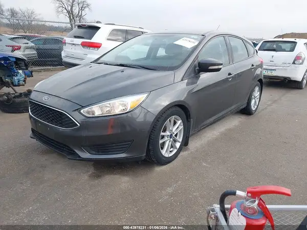1FADP3K25GL239202 2016 FORD FOCUS - Image 2