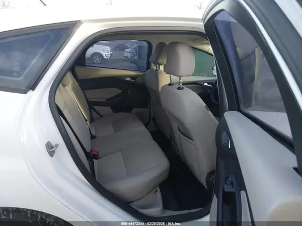 1FADP3K25GL239345 2016 FORD FOCUS - Image 8