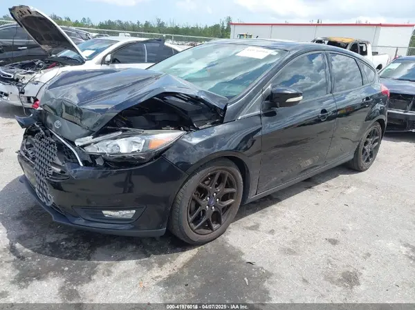 1FADP3K25GL240222 2016 FORD FOCUS - Image 2