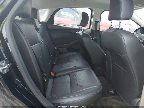 1FADP3K25GL259692 2016 FORD FOCUS - Image 8