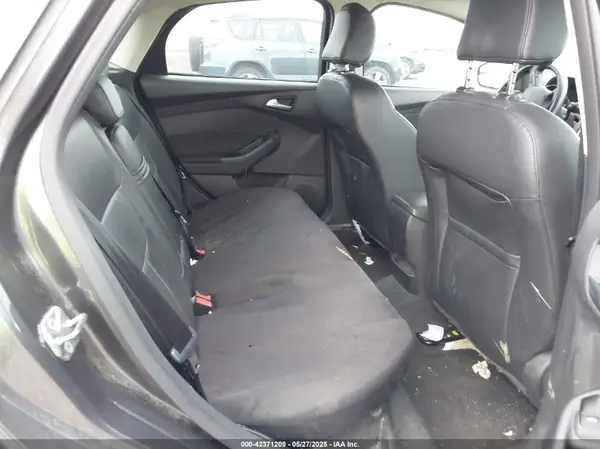 1FADP3K25GL262639 2016 FORD FOCUS - Image 8