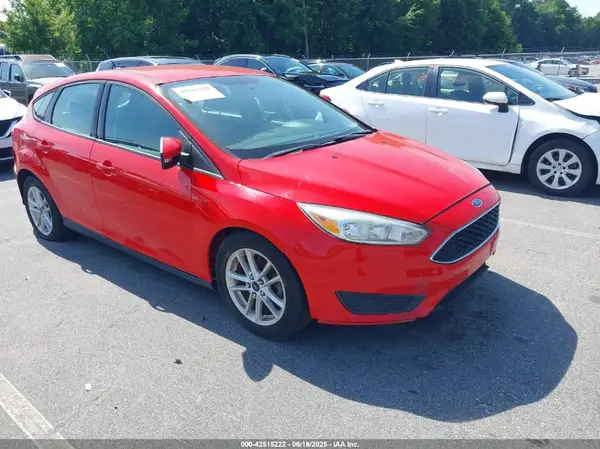 1FADP3K25GL269395 2016 FORD FOCUS - Image 1