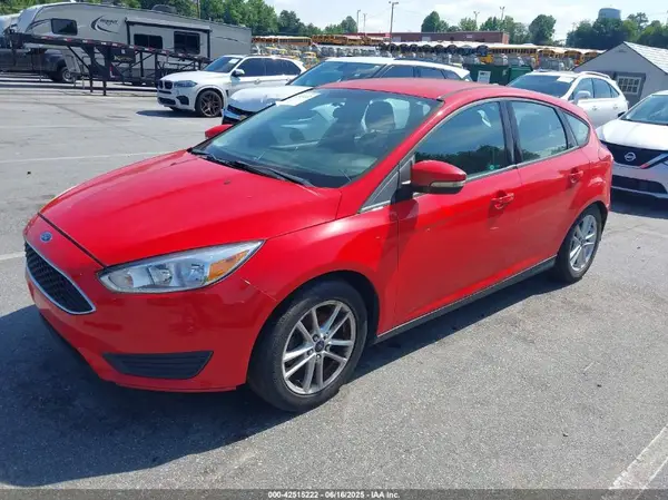 1FADP3K25GL269395 2016 FORD FOCUS - Image 2
