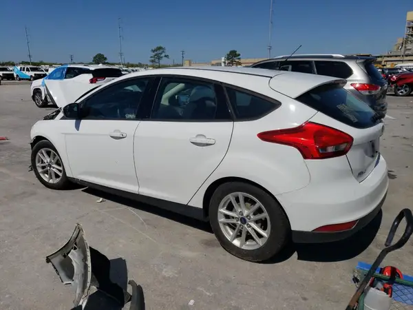 1FADP3K25GL270305 2016 FORD FOCUS - Image 2