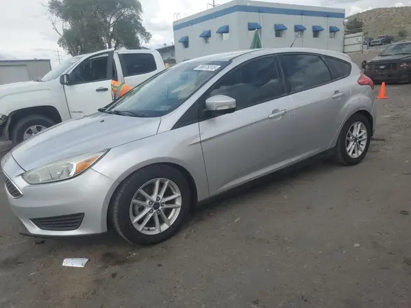 1FADP3K25GL270871 2016 FORD FOCUS - Image 1