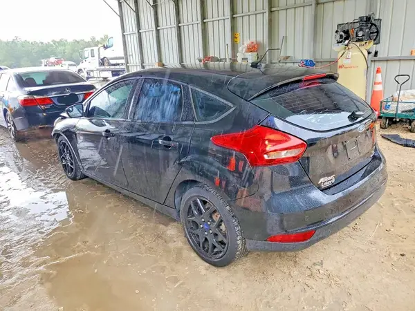 1FADP3K25GL274094 2016 FORD FOCUS - Image 2