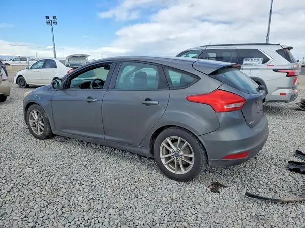 1FADP3K25GL284768 2016 FORD FOCUS - Image 2