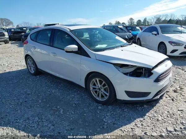 1FADP3K25GL297858 2016 FORD FOCUS - Image 1